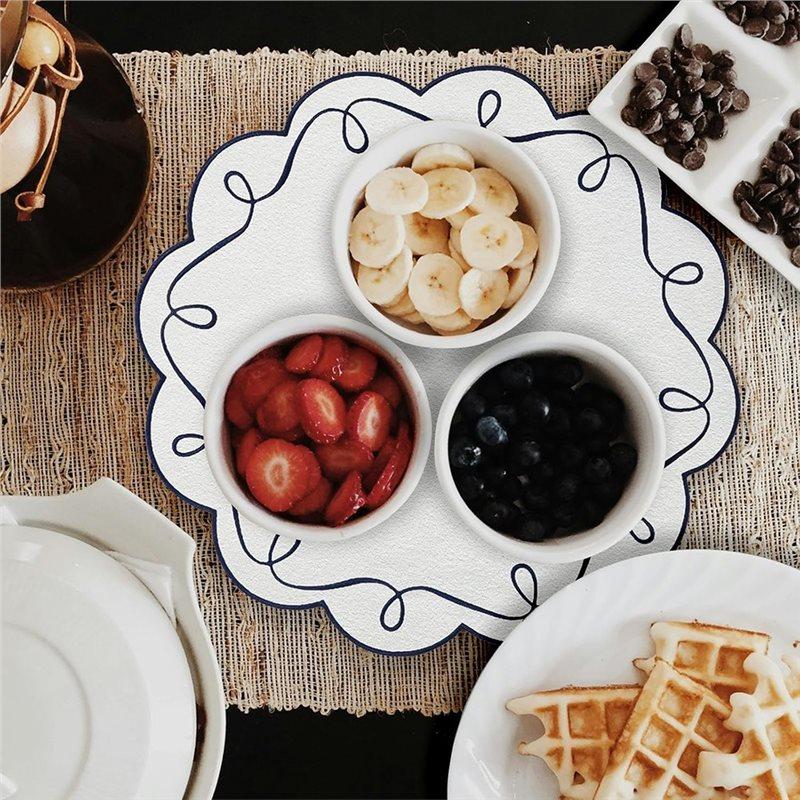 Gute 15-Zoll-Stickerei mit gedrehtem Band, runde Tischsets, gewellte runde Tischmatten, Party-, Küchen-, Esstischdekoration