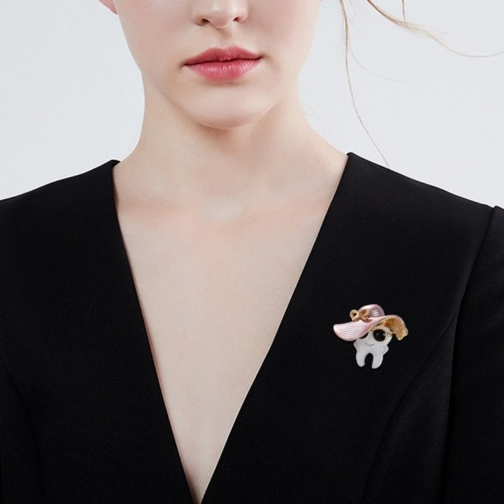 Cute Teeth Pin Badge Cartoon Teeth Breastpin Popular Decorative Pin  For Women Coat
