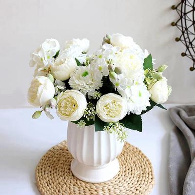 Künstliche Blumen Hochzeit Braut Hält Strauß Haus Vase Festival Atmosphäre DIY Fotografie Dekoration Venus Rose