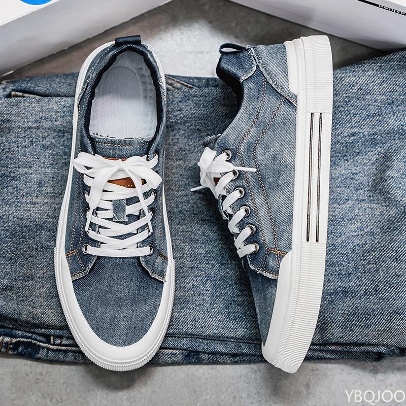Summer new lightweight breathable canvas shoes for men soft soled casual board shoes low cut flat bottomed trendy men's shoes