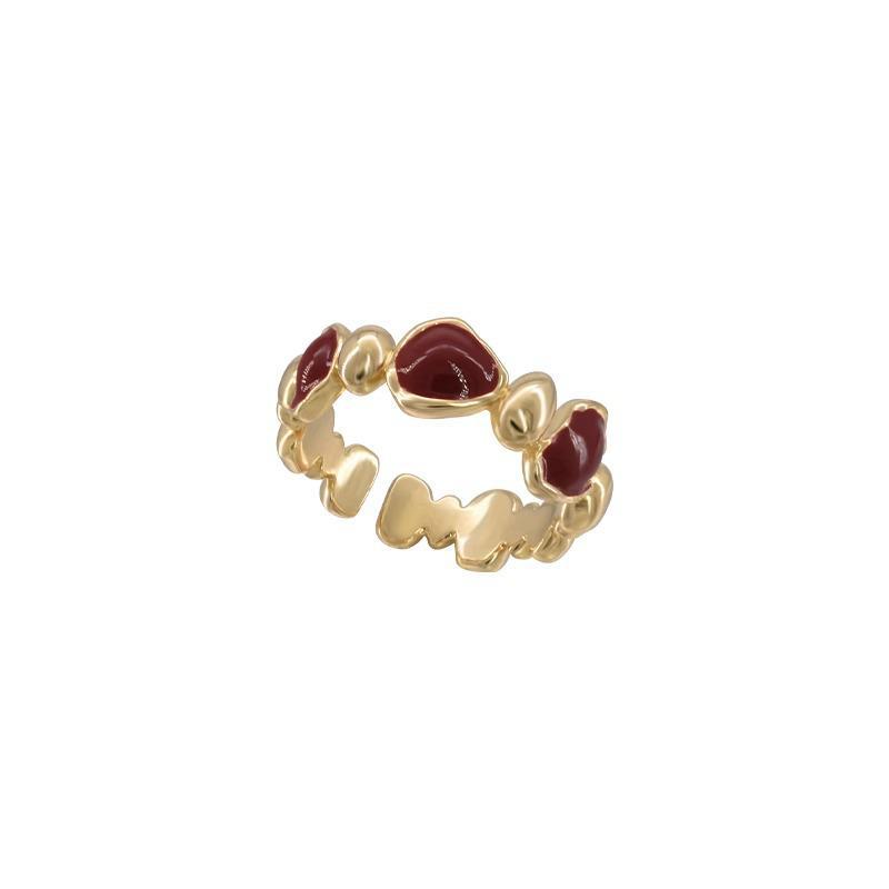 Elegant Red Zircon Ring: Retro, High-End Design for Women