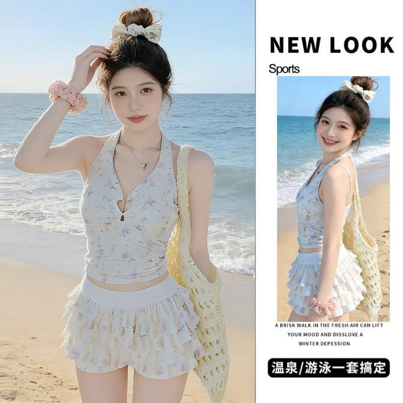 French Retro Pure Desire Split Small Chest To Show Slimming Covering Belly Cute Cake Boxers Island Vacation Hot Swimsuit Women