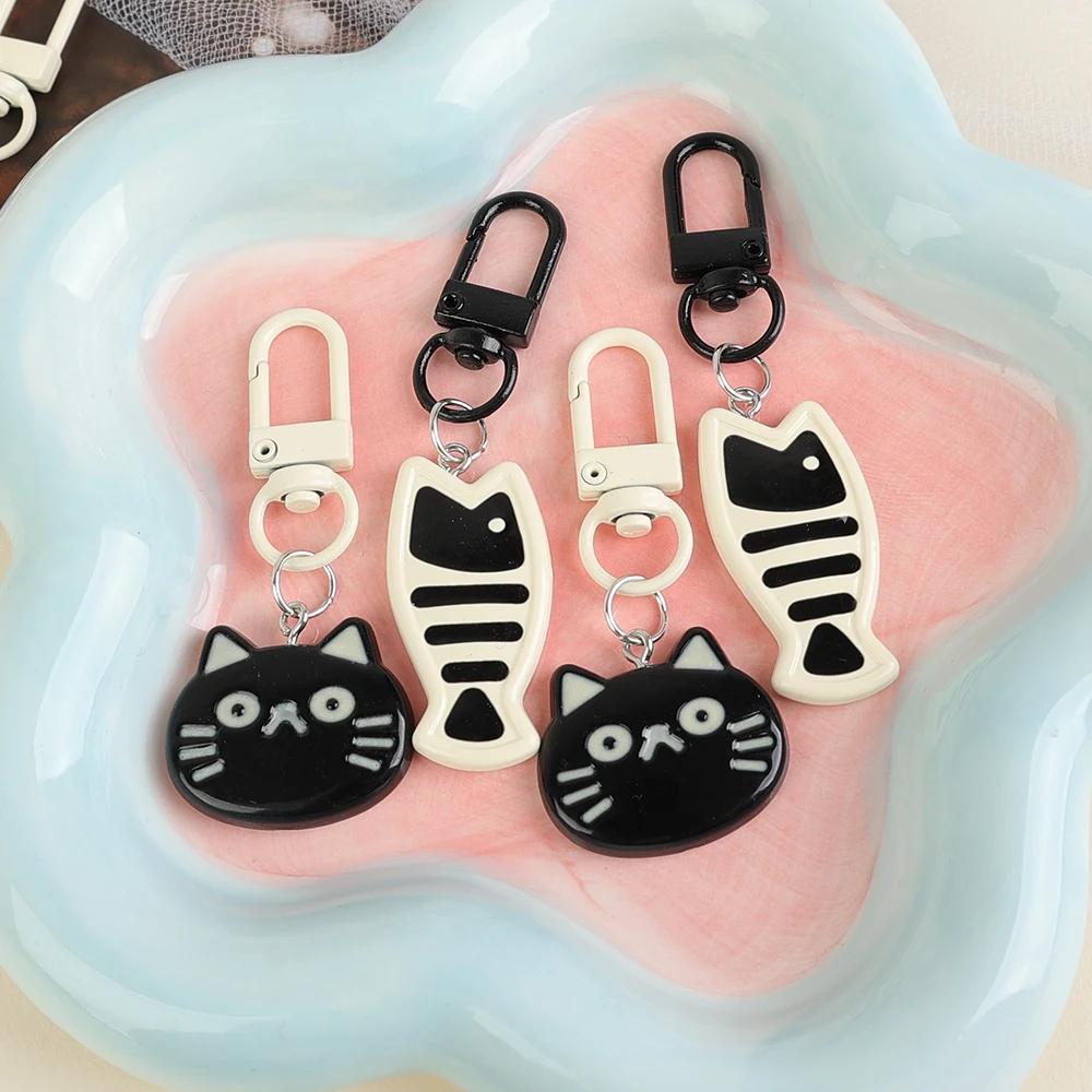 1pair Cute Little Cat Keychain Creative Fish Kitten Resin Cartoon Pendent Fashion Bag Accessories for Couple Gift Car Key Chains