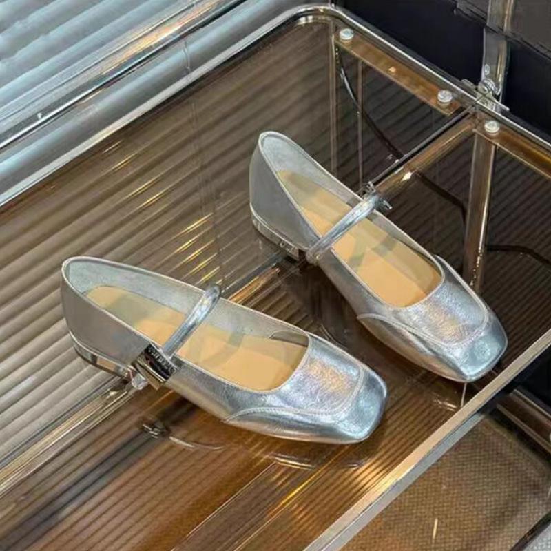 Fashion Spring new square toe shallow mouth single buckle strap fashionable low order shoes for women simple versatile flat shoes