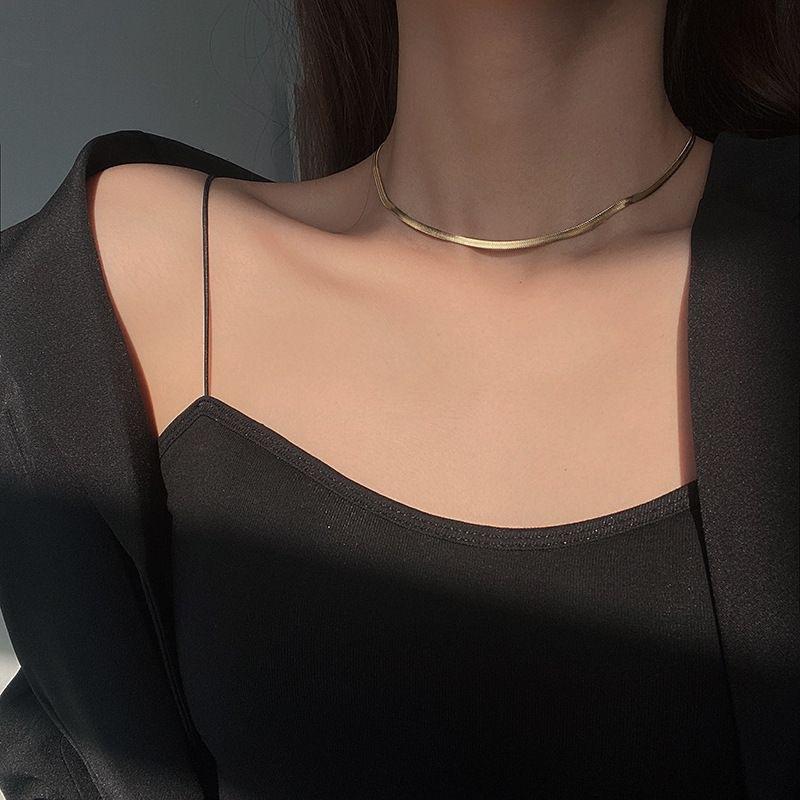 Snake bone chain necklace women's summer simple ins tide cold wind sweet collarbone chain neck chain accessories