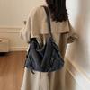Large Capacity Denim Tote Bag Women's 2025 Winter New Casual Commuter Underarm Bag Simple Shoulder Messenger Bag
