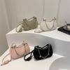 2025 New Versatile Women's Bag Exquisite Foreign Style Chain Solid Color Casual Simple Fashion Women's Shoulder Messenger Bag