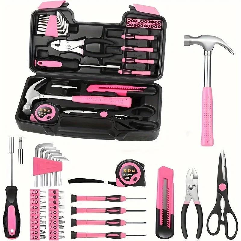 Das rosa Werkzeugset, einschließlich Hämmer, Messgeräte und Schraubendreher, ist sowohl für Männer als auch für Frauen geeignet.