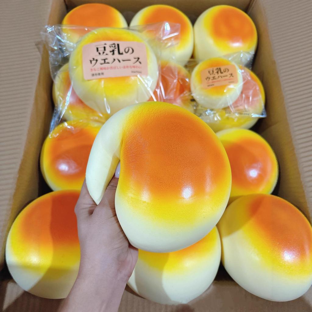 Squishy Simulated Super Big Milk Bun Fidget Toys Moist Slow Rising Antistress Squeeze Toy Anxiety Gifts Kids Adult Fun Girl Toys