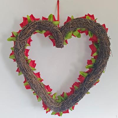 Love Heart Wreath Valentine's Day Decorative Valentines Decorations for The Home Door