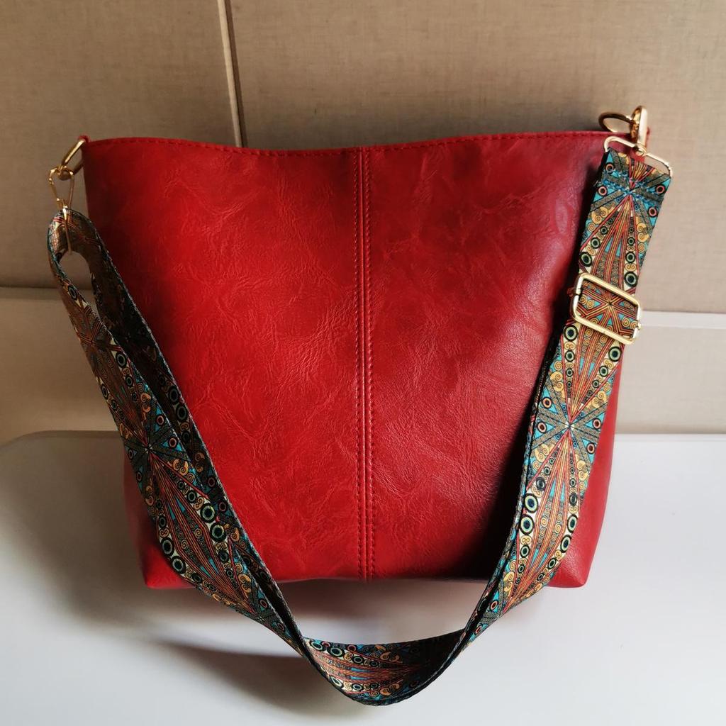 European & American Fashion Women's Retro PU Leather Shoulder Crossbody Bucket Bag