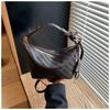 Premium retro large-capacity portable messenger bag women's 2 new trendy woven tote bag versatile shoulder bag