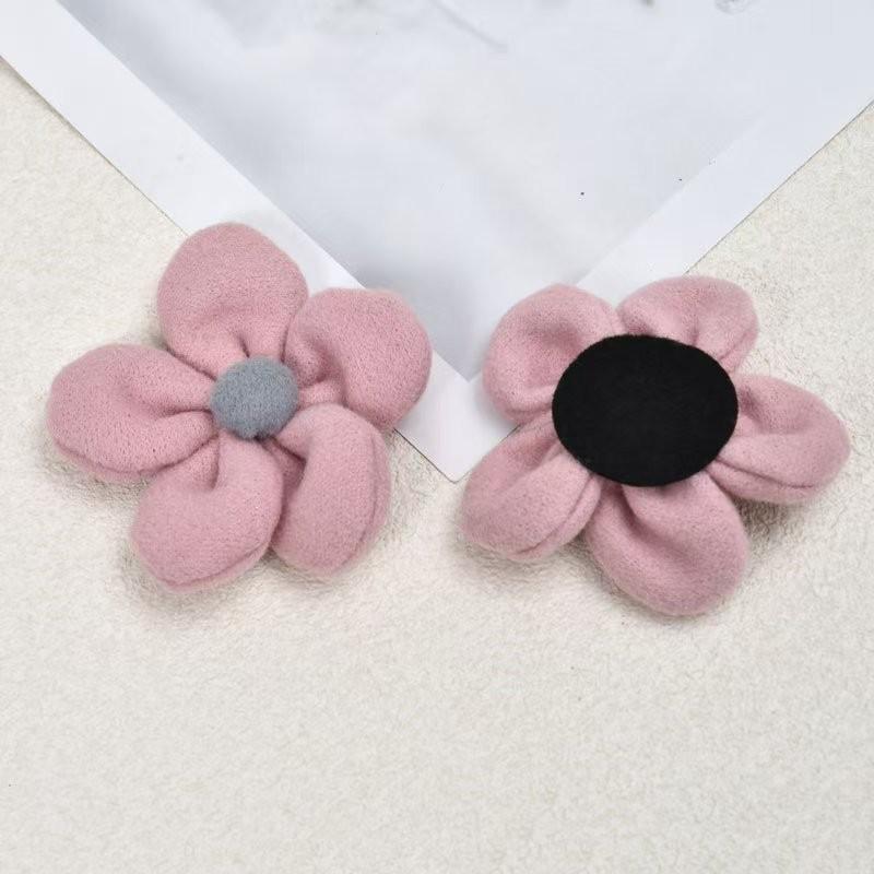 9cm Handmade Woolen Five-Petal Flower for DIY Accessories - Perfect for Headdresses, Shoes, Hats, and Clothing