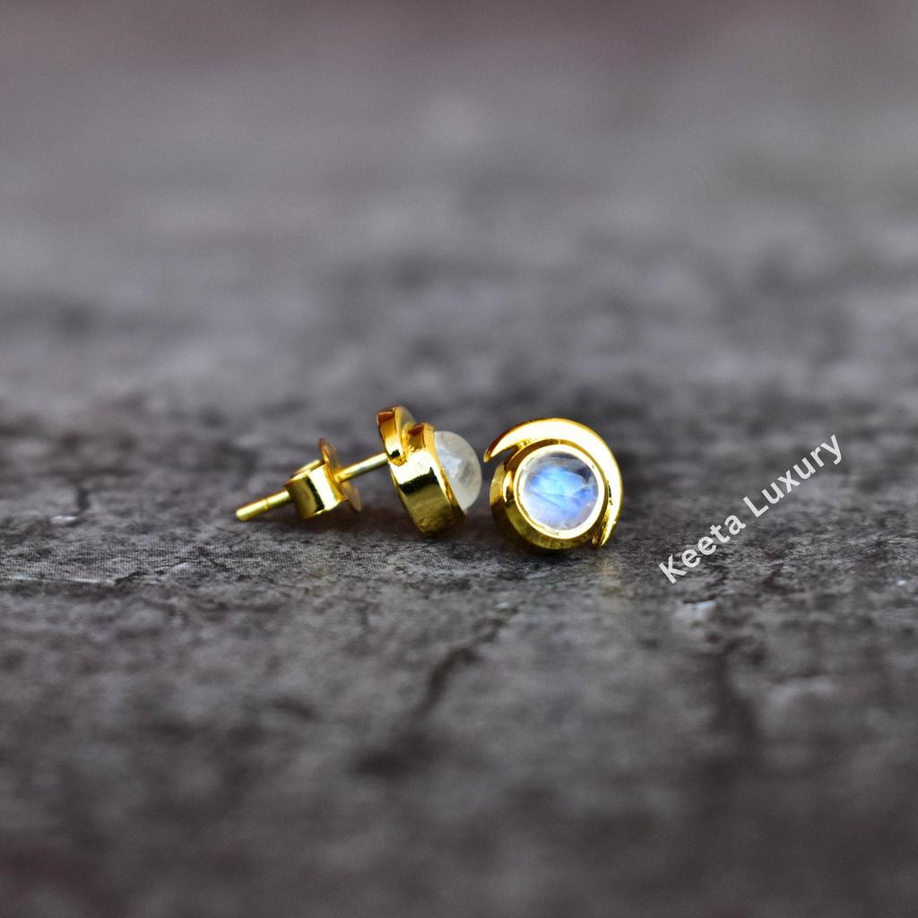 Moonstone Studs, Lunar Gem Studs, Dainty Crystal Earrings, Moon Vintage Studs Earrings Feminine Studs, June Birthstone Earrings , Tiny Studs
