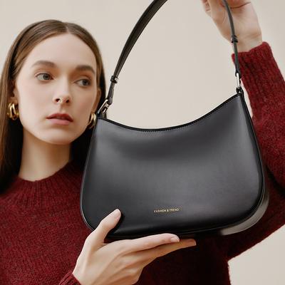 Strict Selection of High-grade Leather Women's Bag Underarm Bag Spring and Summer Niche Design Women's Bag White Fashion Shoulder