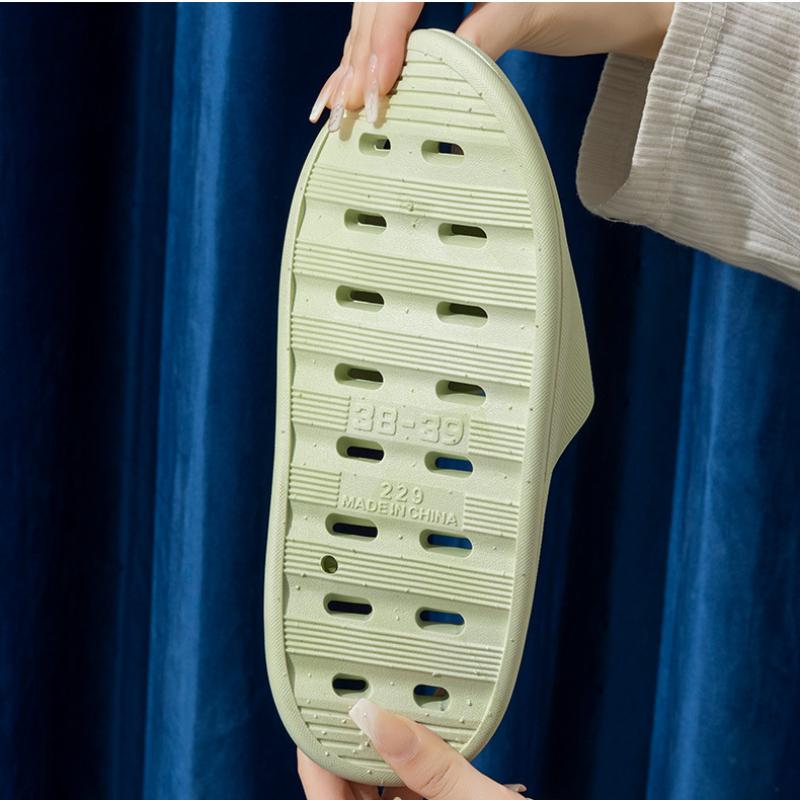 New Summer Women's Slippers Home Indoor Non-Slip Bathroom Bathing Couples Outer Wear Thick Bottom Leaking Style Sandals