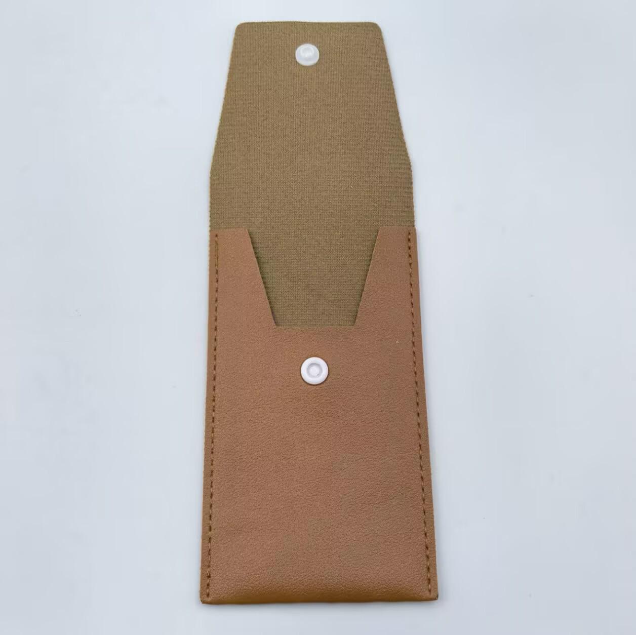 

Міні-набір з 8 косметичних пензлів різнокольоровий з портативною макарун-сумкою для зберігання