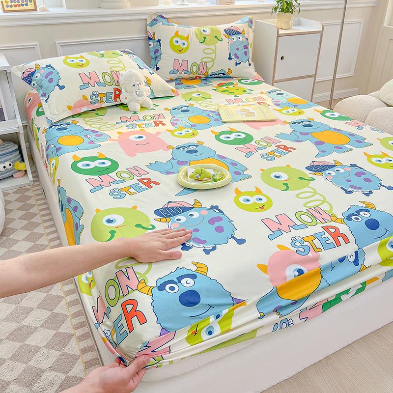 Solid Color Washed Cotton Fitted Sheet with Non-Slip Design and Skin-Friendly Pillowcase