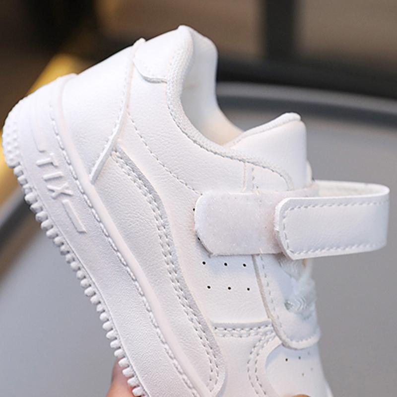 Tenis Sneakers Kinder Frühling/Herbst Neue Jungen Mädchen Sportschuhe Casual Board Schuhe Leder Weiche Sohlen Kinder Kleine Weiße Schuhe