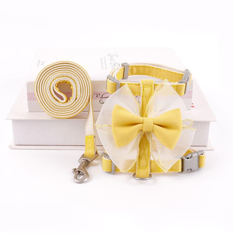 

Шлейка и поводок принцессы для собак и кошек, кружевной шлейка с бантом для домашних животных, жилет, аксессуары для кошек, регулируемый прочный ошейник для щенков для прогулок S жёлтый