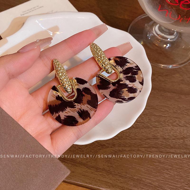 Винтажные серьги-гвоздики с леопардовым принтом Maillard для женщин, легкая роскошь, осень и зима, уши