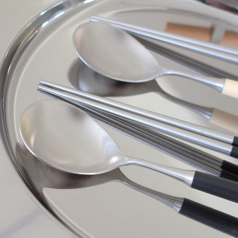 bogen dustin satin stainless steel cutlery set korean Dustin Spoon + Chopsticks / Black