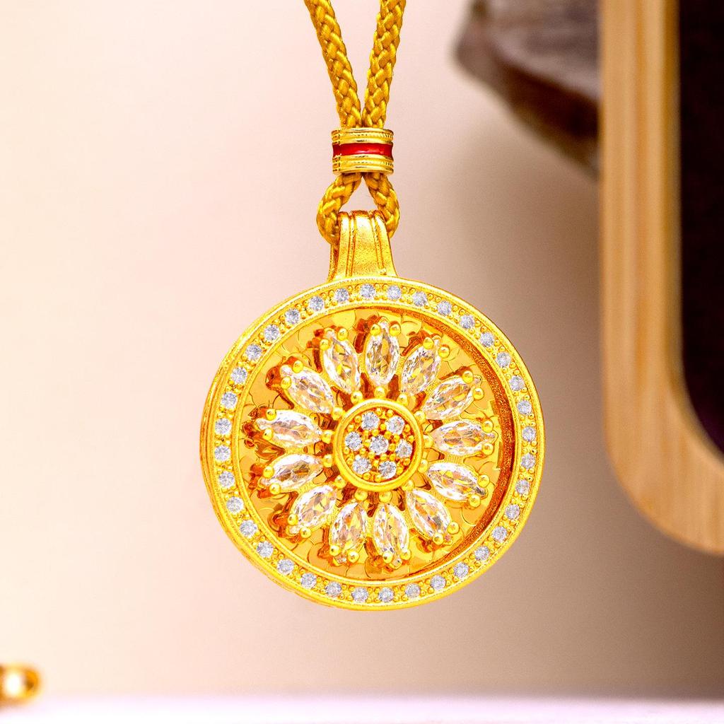 Gold Shop Sparkling Daisy Pendant: Sand Gold, Rotatable, with Braided Rope—High-End and Stylish for Women.