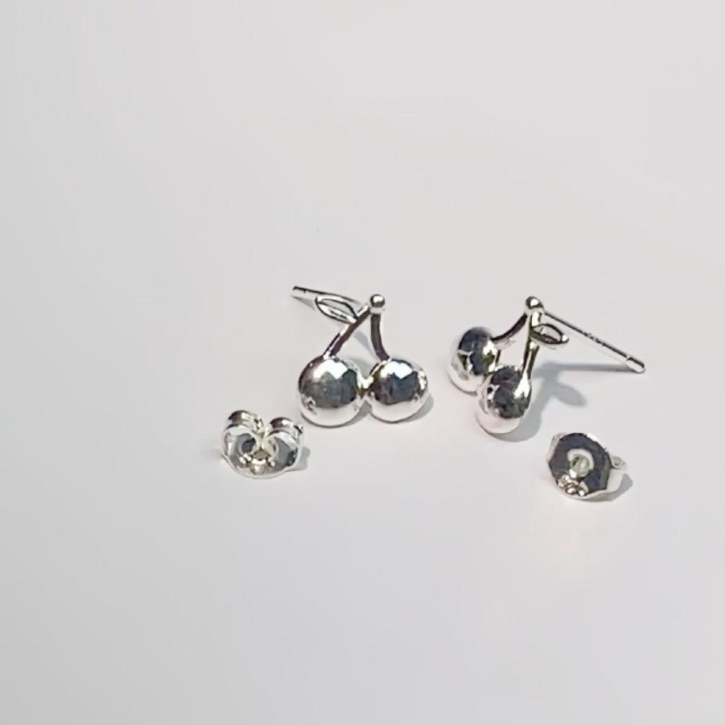 Korean Sweet Cherry Small Stud Earrings