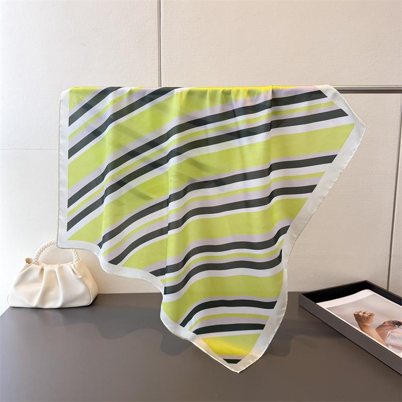 

Luxury Designer 70cm Square Scarves Women s Silk Scarf Spring and Summer Bandana Small Neckerchief Hairbands Foulard Shawl 70x70cm