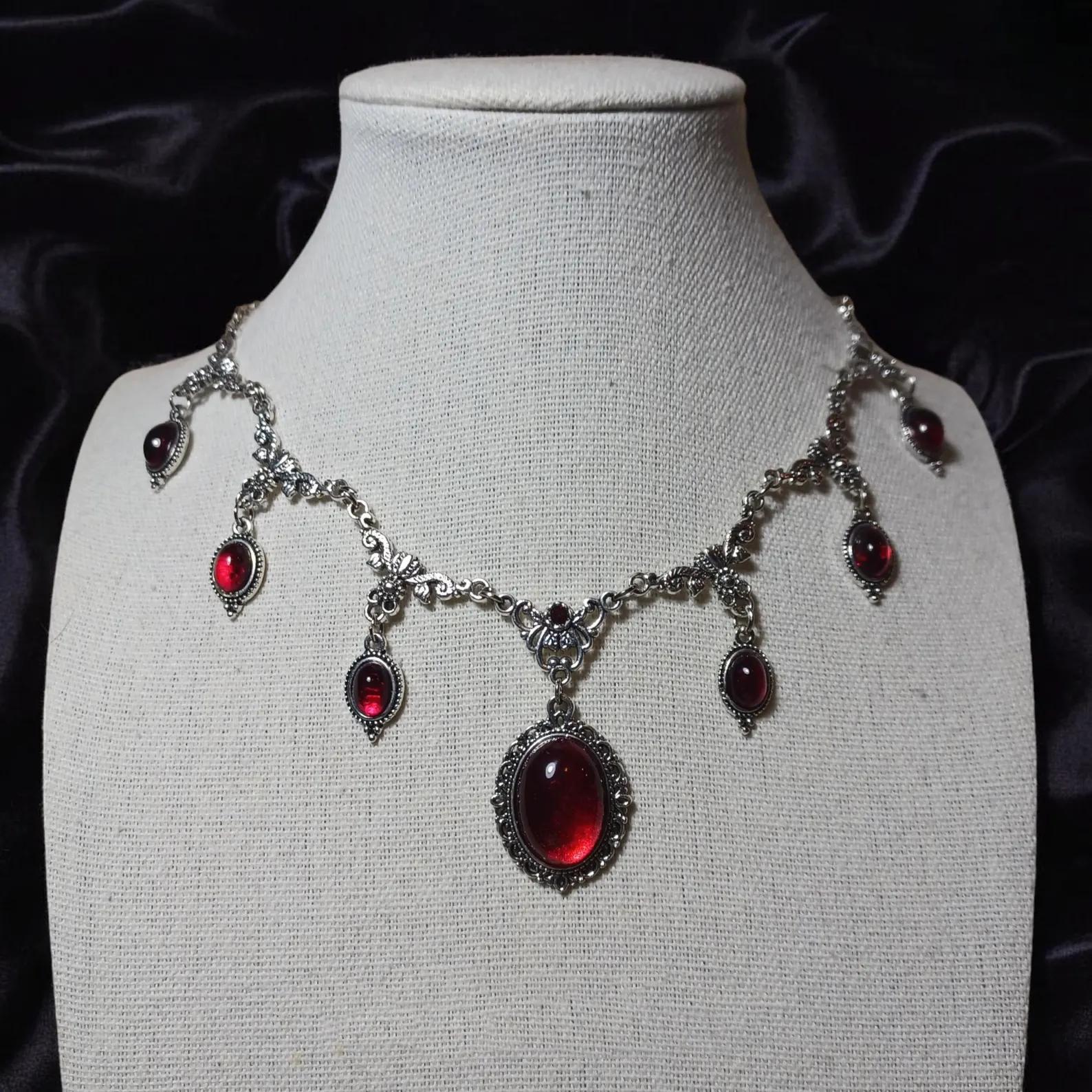 

Gothic Victorian Vampire Red Oval Glass Crystal Tassel Pendant Necklace for Women Hallowmas Party Charm Jewelry Accessories Gift красный