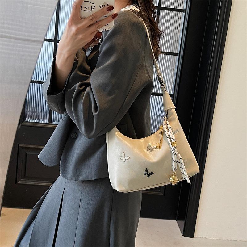 Hand Carry Simple and Fashionable Pea Bag New Trend Bow Shoulder Messenger Bag High Sense
