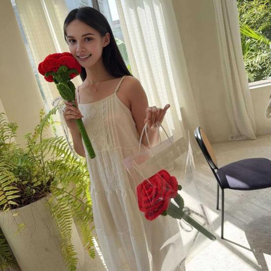 Large Crochet Flower Handmade Crochet Rose/Sunflower Bouquet Artificial Knitted Flower Birthday Anniversary Gift for Mother Wife Friend