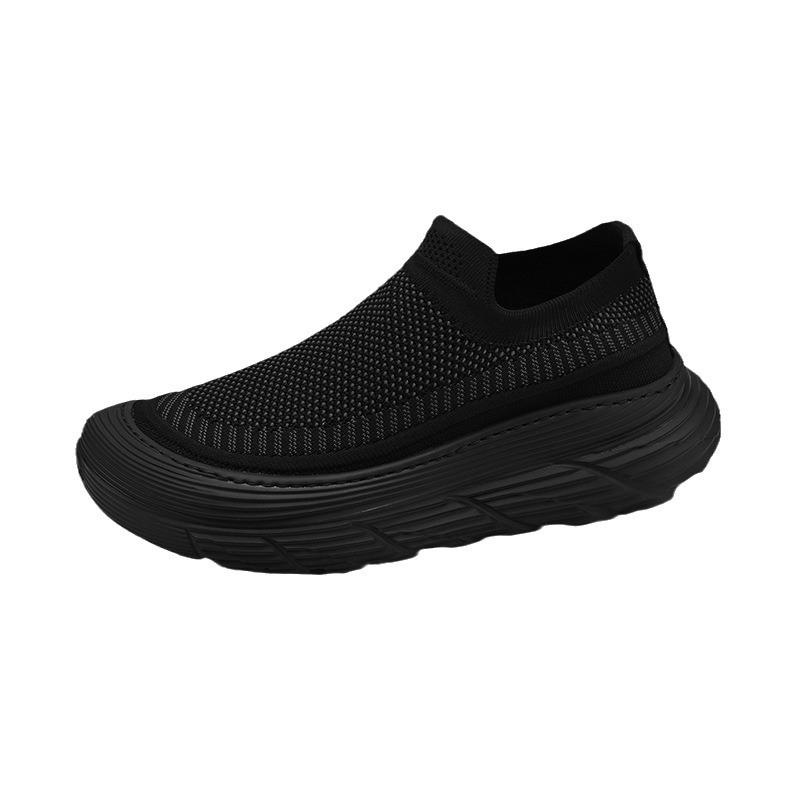 Nowe wiosenne i letnie casualowe buty sportowe na deskorolkę męskie pedałowe na grubej podeszwie oddychające skarpetki tkane w locie męskie buty