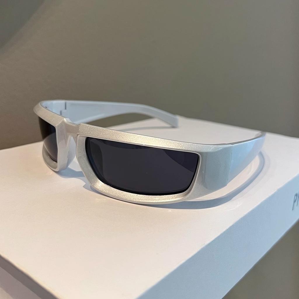 Futuristic Silver Y2K Men'S And Women'S Same Cycling Sunglasses Street Sunglasses