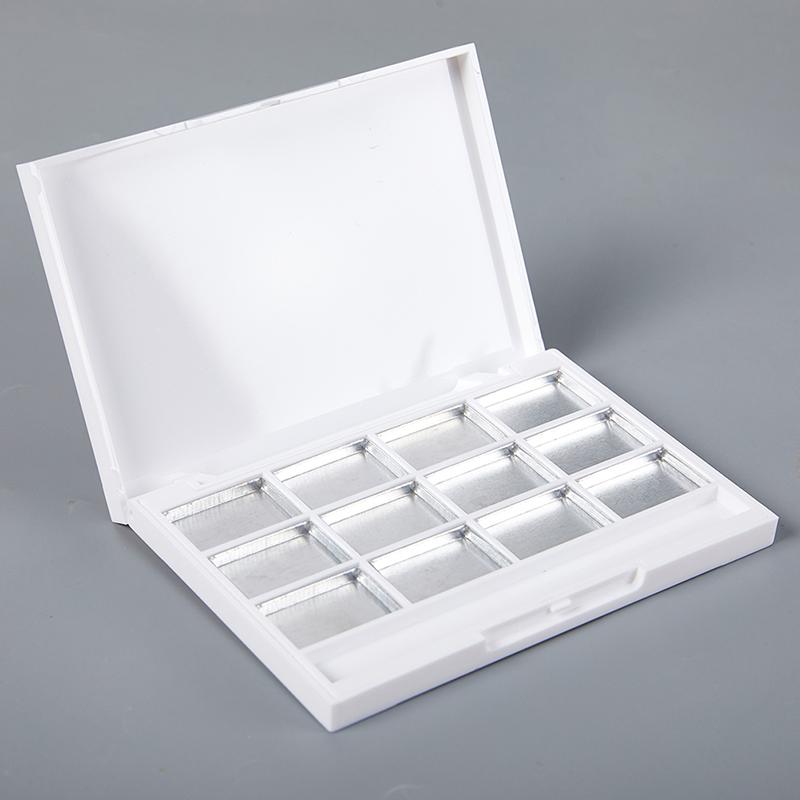 

12 Grids Empty Refillable Container Case Makeup Palette for Beauty Cosmetic Lipstick Lip Balm Eyeshadow Blusher White Black белый