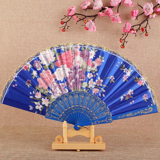 Kinesisk stil Folding Fan Hot Stamping Silke Stoff Håndholdt Fan med gullkanten blomstermønstre