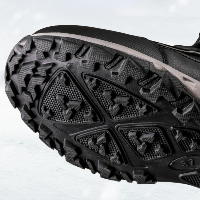 Winter Mens Short Boots Plus Plush Warm Waterproof Anti-skid Snow Boots Outdoor Casual Sports Skateboard Shoes for Men