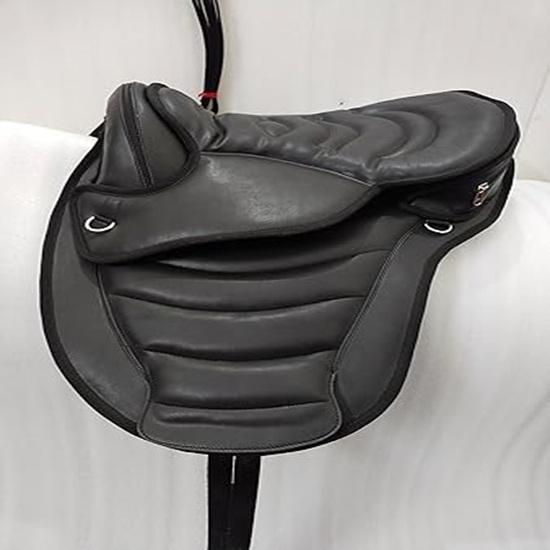 Saddle All Purpose Treeless English Tack Saddle + Matching Girth Saddle Solid Grip .
