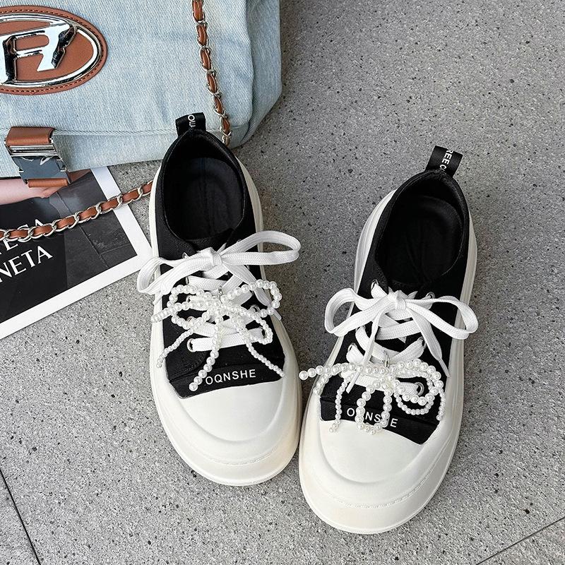 Fashion Height increasing thick soled canvas shoes for women's spring/summer 2025 new fashionable soft soled white shoes
