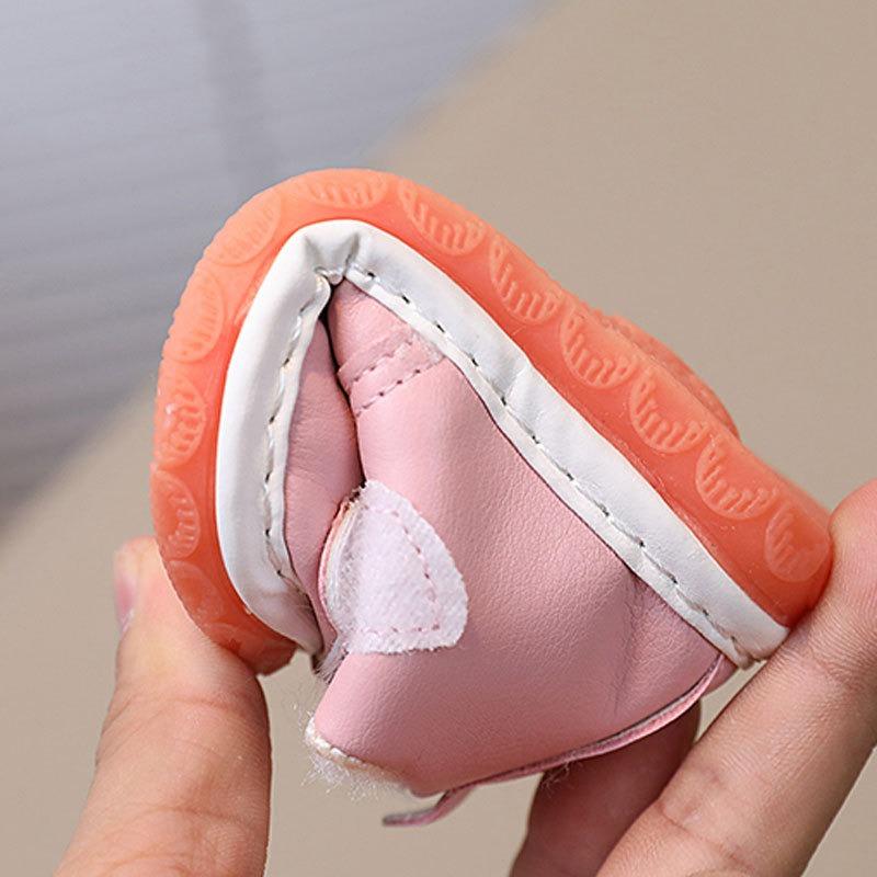 Infant Walking Shoes 0-1-2 Years Old, Boys and Girls Winter Squeaky Shoes, Fleece-Lined Thickened.