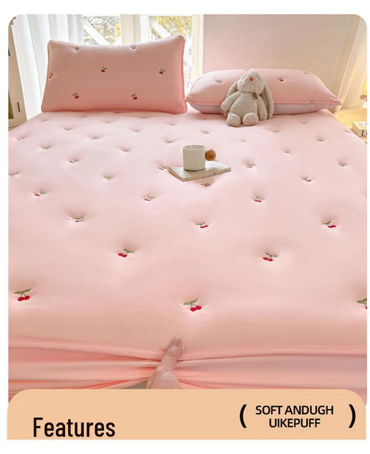 Embroidered Quilted Soybean Cotton Dustproof Non-Slip Fitted Sheet – Skin-Friendly & Soft Bed Cover
