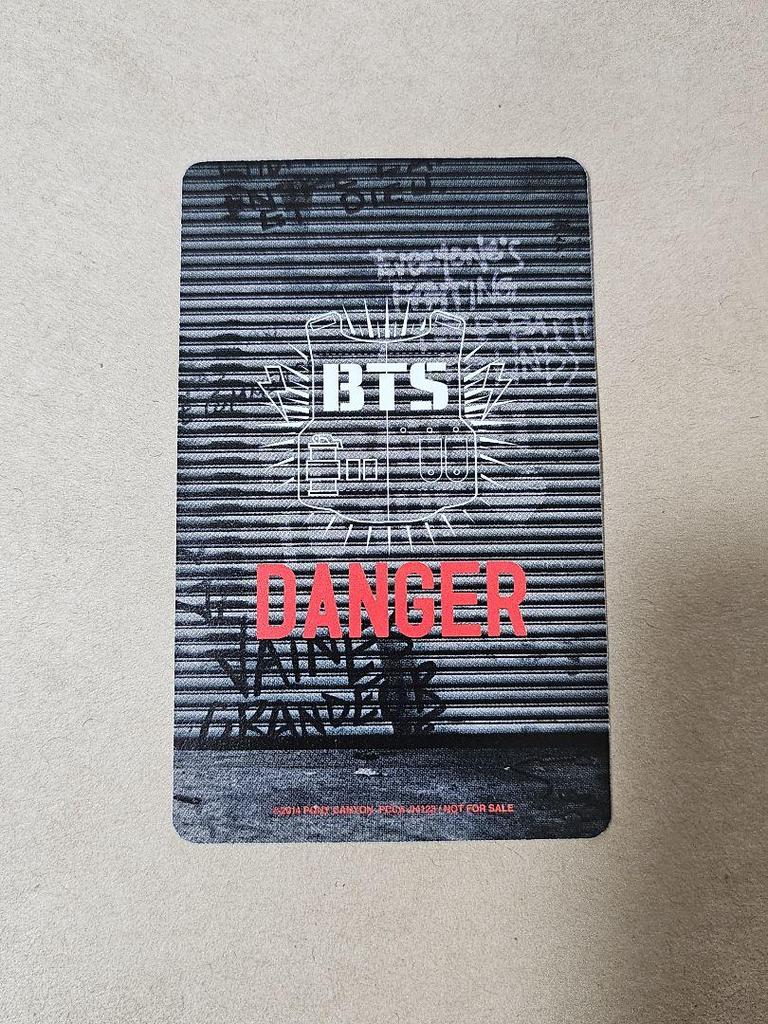 [USED] Official Jungkook Trading Card DANGER