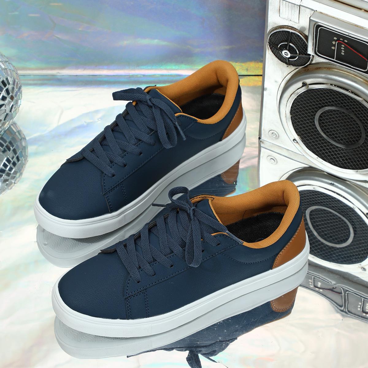 

Hot Sale New Skateboard Shoes Couple Casual Flats School Shoes 35 темно-синього кольору