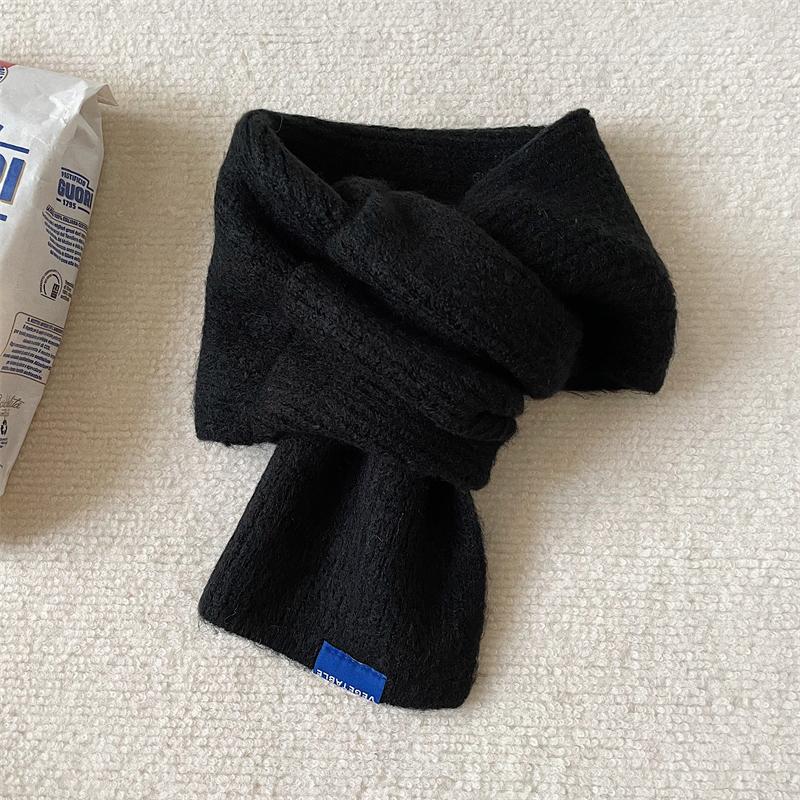 

Neutral Short Solid Color Knitted Scarf Lazy Letter Autumn And Winter Warm Neck Protection Men And Women Mountaineering Scarf one size чёрный