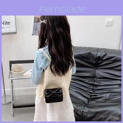 Childrens Butterfly Bow Mini Purse With Pearl Chain For Daily Use