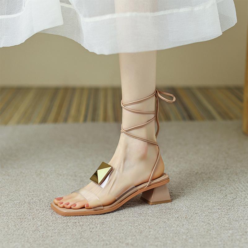 

Medium heel sandals 2025 new women s summer wear versatile one-word strap lady transparent strap fairy thick heel rivets 40 абрикосовый