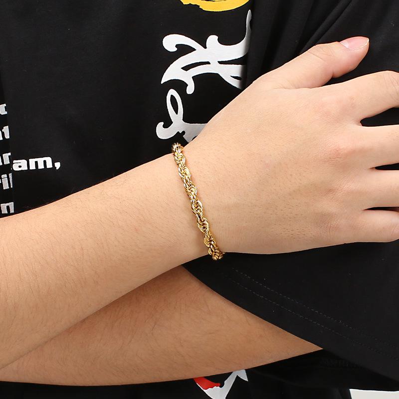 Herren 18k Vergoldetes Gedrehtes Seil Armband, 6mm Edelstahl, Schmuck im Hip-Hop-Stil.