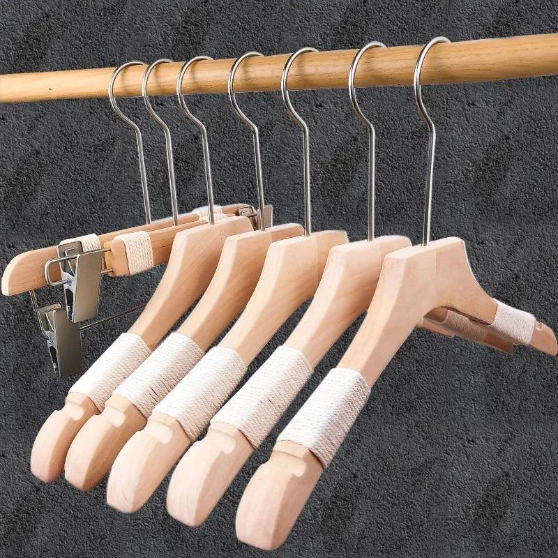 Wholesale Shops Customized Seamless Wooden Skirt Clips for Women's Adult Anti Slip Hangers Pants Dress Coat Suits Support Rack