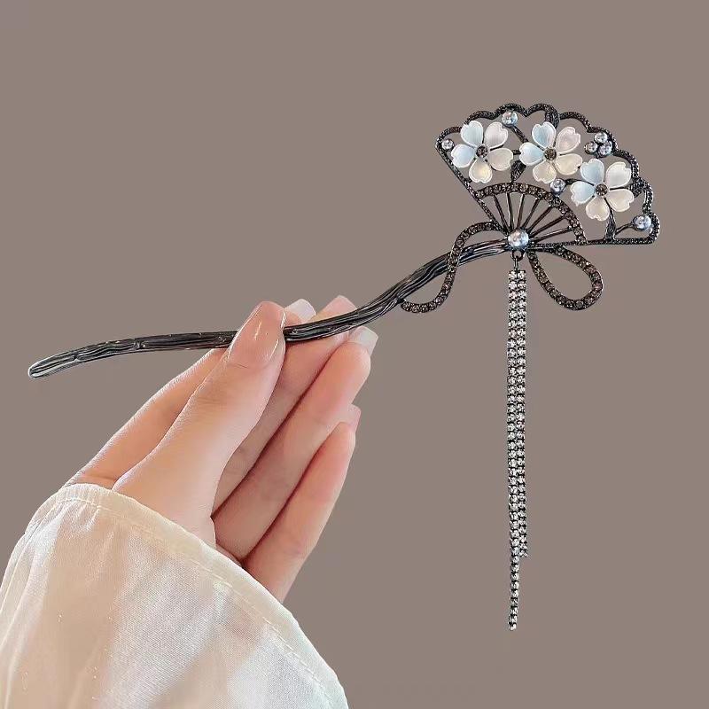 Classic Chinese Hair Stick Pins for Women Butterfly Flower Star Fresh Handmade Hairpins Charm Jewelry Accessories Hair Ornaments