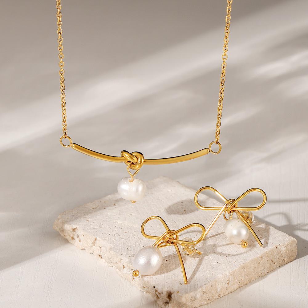 Elegant French Knot Stud Earrings & Freshwater Pearl Necklace Gift Set